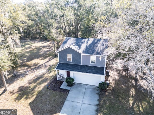 137 Sunrise Circle, Midway, GA 31320