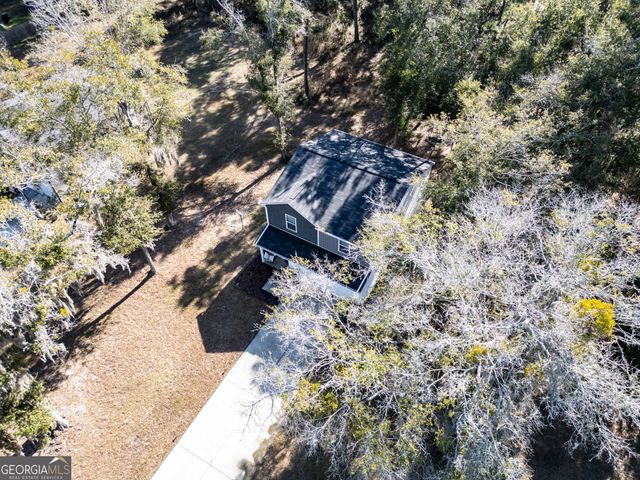 137 Sunrise Circle, Midway, GA 31320