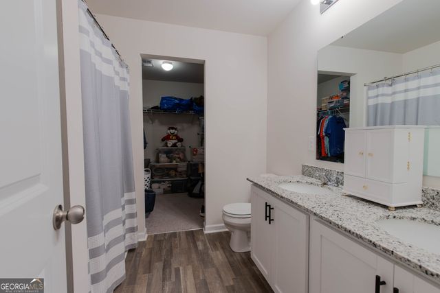 137 Sunrise Circle, Midway, GA 31320