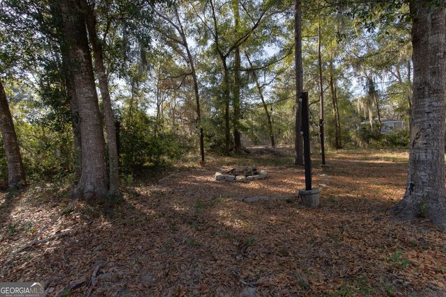 137 Sunrise Circle, Midway, GA 31320