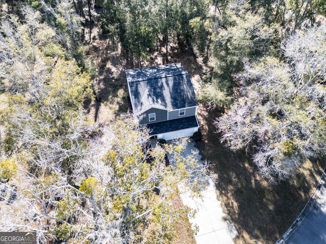 137 Sunrise Circle, Midway, GA 31320