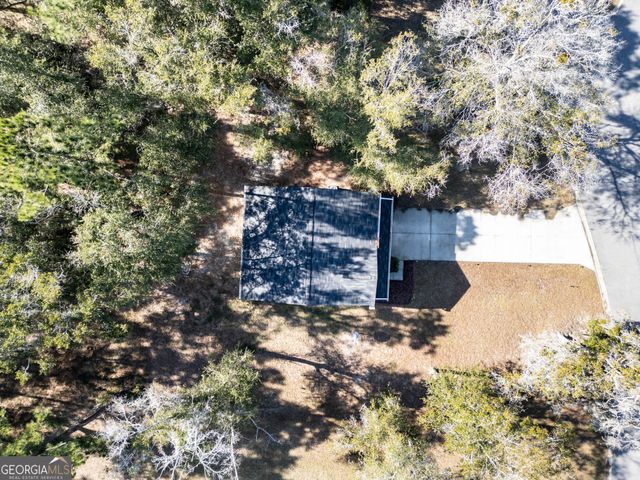 137 Sunrise Circle, Midway, GA 31320