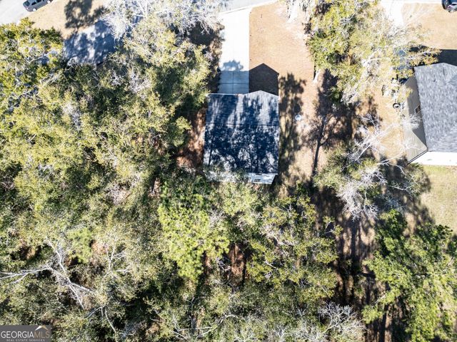 137 Sunrise Circle, Midway, GA 31320