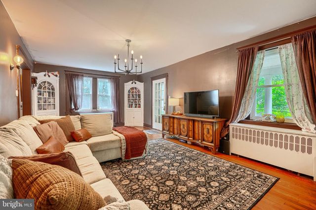 4606 CEDAR GARDEN RD, Baltimore, MD 21229