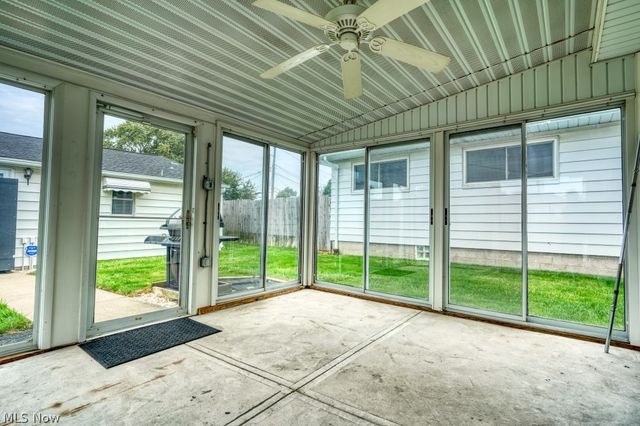 396 Skyview Road, Cleveland, OH 44109