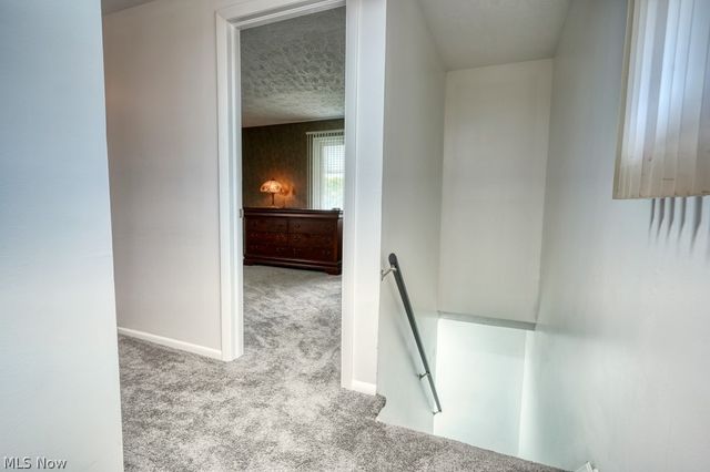 396 Skyview Road, Cleveland, OH 44109