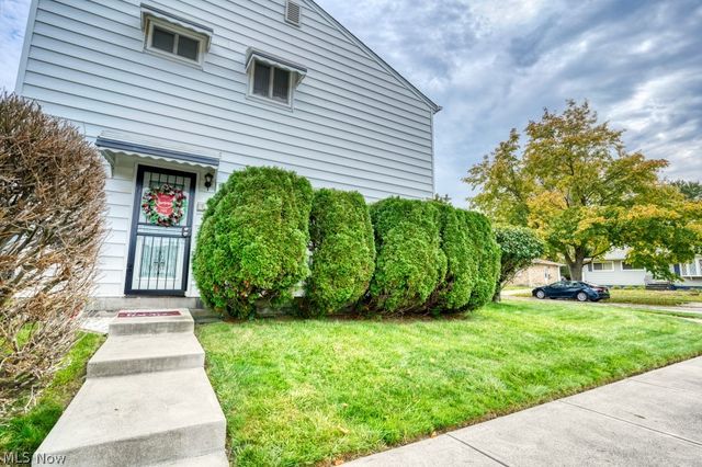 396 Skyview Road, Cleveland, OH 44109