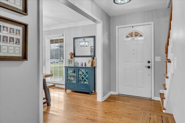 105 Safley Ct, Tullahoma, TN 37388