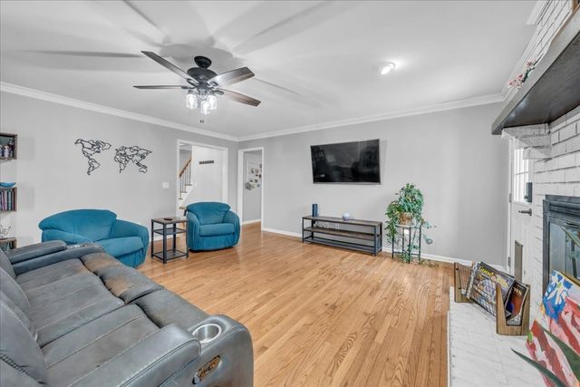 105 Safley Ct, Tullahoma, TN 37388