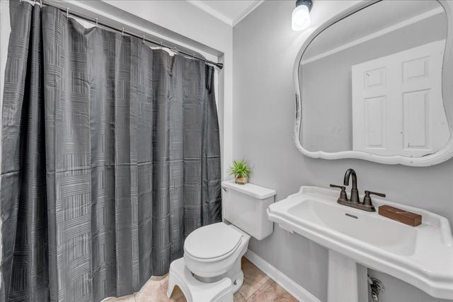 105 Safley Ct, Tullahoma, TN 37388