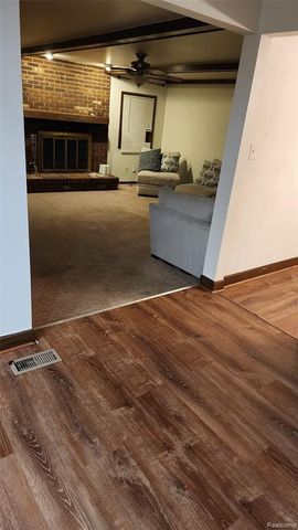 35312 Northmont Drive, Farmington, MI 48331