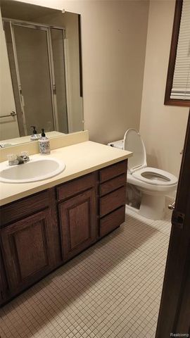 35312 Northmont Drive, Farmington, MI 48331