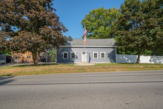 56 Fordway Extension Road, Derry, NH 03038