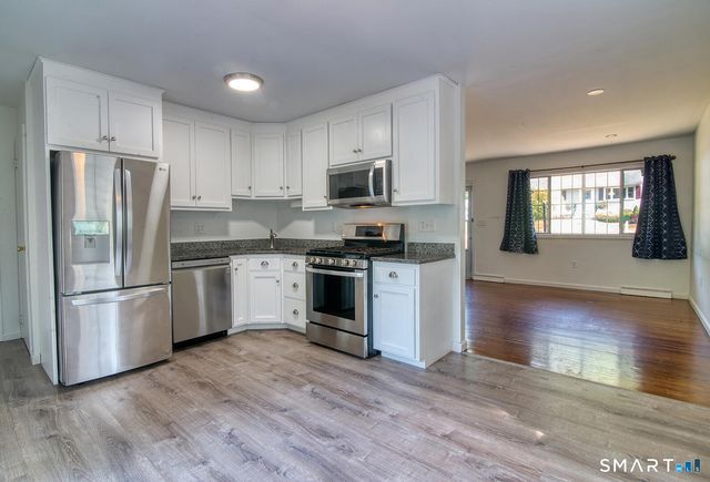 33 Shawondassee Drive, Stonington, CT 06378