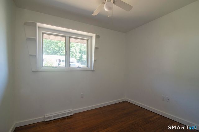 33 Shawondassee Drive, Stonington, CT 06378