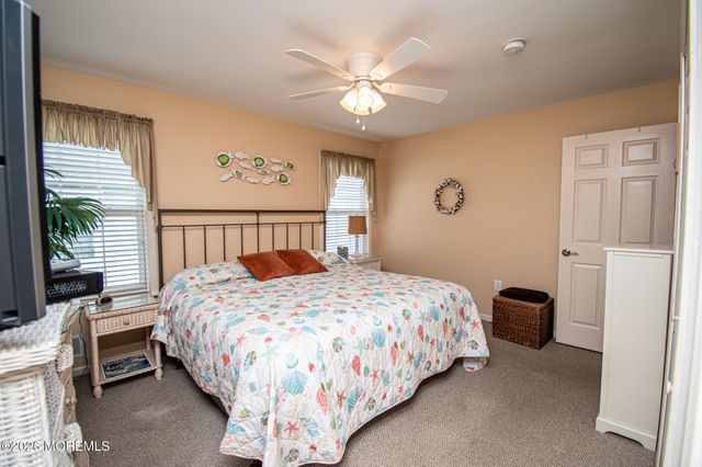 2382 Mount Hood Lane, Toms River, NJ 08753