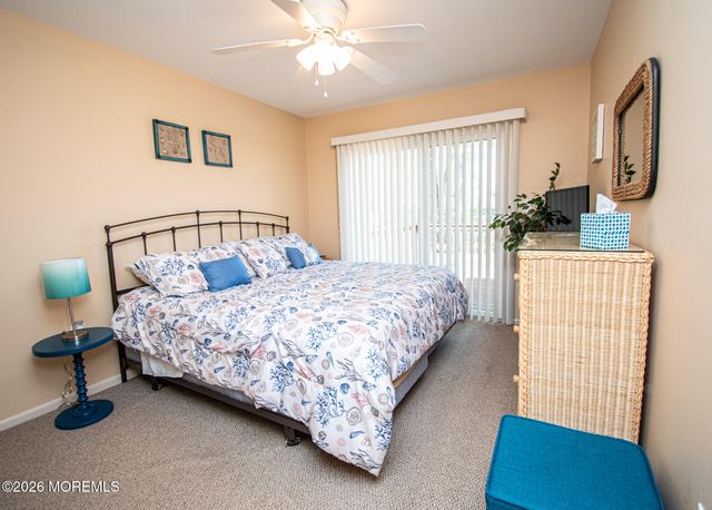 2382 Mount Hood Lane, Toms River, NJ 08753
