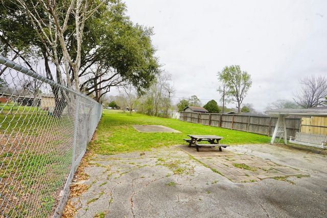 409 Avenue H, South Houston, TX 77587