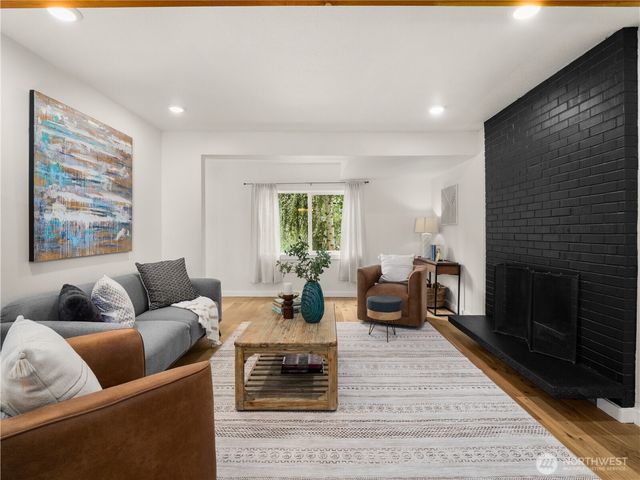 4832 S Graham Street, Seattle, WA 98118