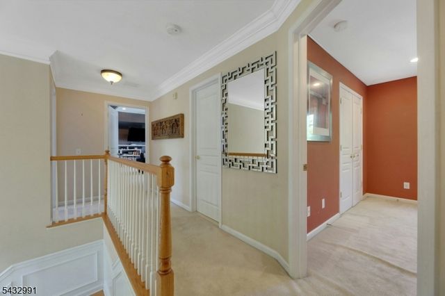 81 Lafayette Cir 81, Totowa Boro, NJ 07512