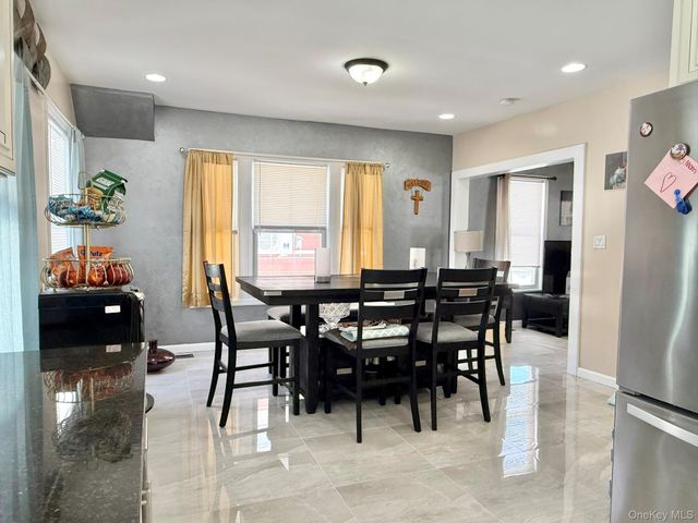 7 Bernhard Street, Hempstead, NY 11550