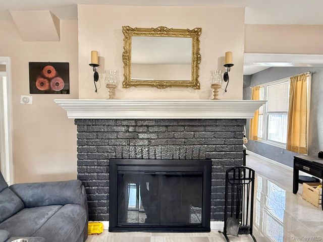 7 Bernhard Street, Hempstead, NY 11550