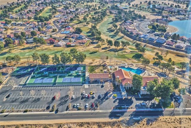 14817 Crofton Lane, Helendale, CA 92342