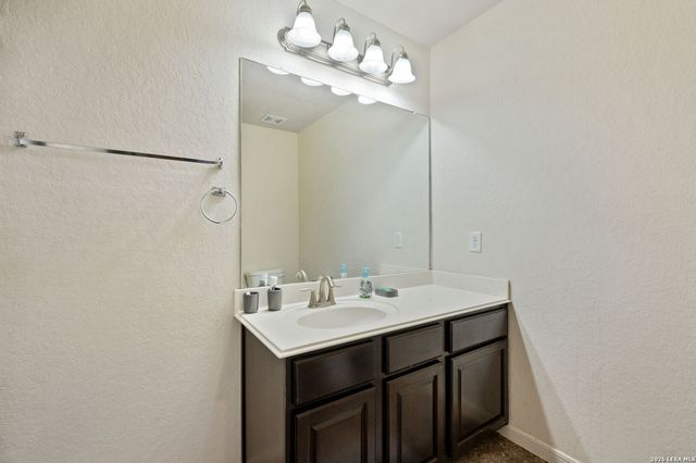 5934 Cielo Rnch, San Antonio, TX 78218