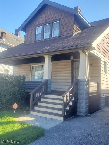 11806 Farringdon Avenue, Cleveland, OH 44105