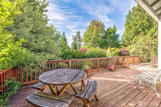 23001 NE 127th Way, Redmond, WA 98053