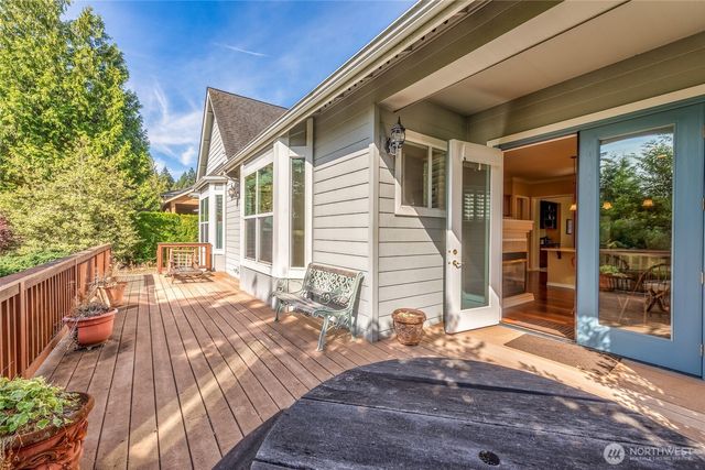 23001 NE 127th Way, Redmond, WA 98053