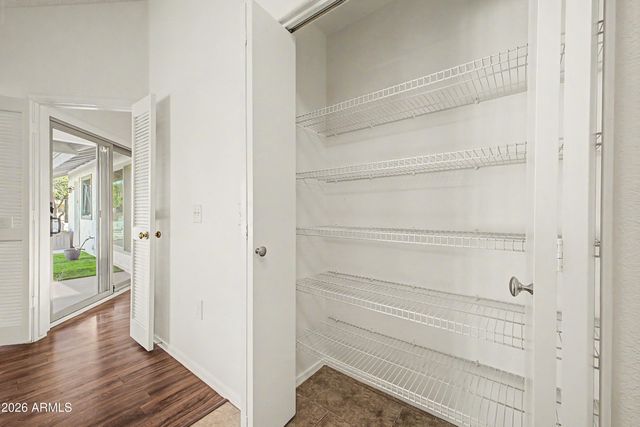 1311 W ELGIN Street, Chandler, AZ 85224