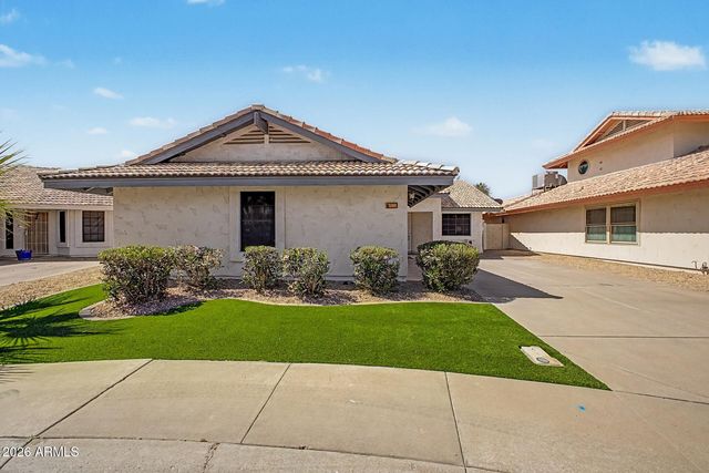 1311 W ELGIN Street, Chandler, AZ 85224