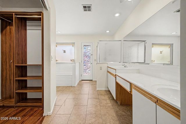 1311 W ELGIN Street, Chandler, AZ 85224