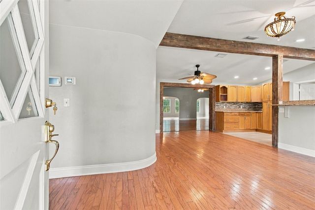 19531 DEER LAKE ROAD, Lutz, FL 33548