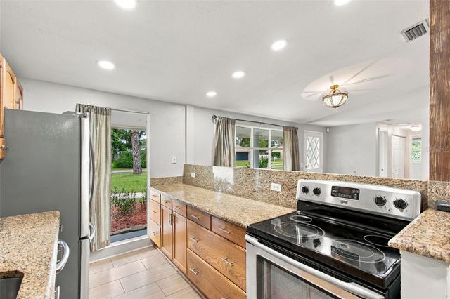 19531 DEER LAKE ROAD, Lutz, FL 33548