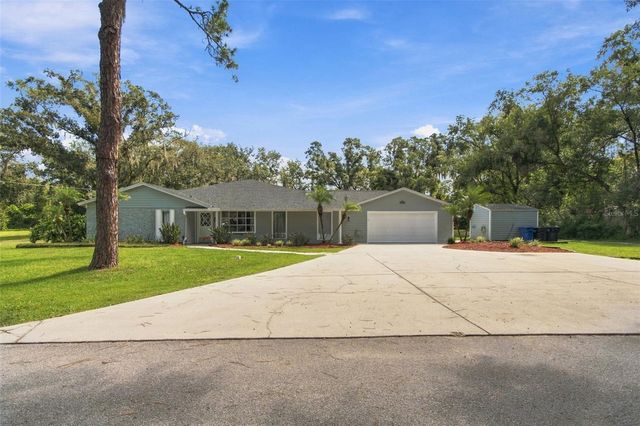 19531 DEER LAKE ROAD, Lutz, FL 33548