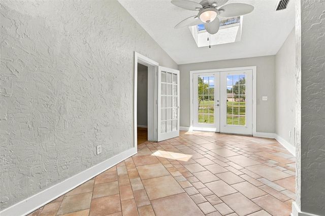 19531 DEER LAKE ROAD, Lutz, FL 33548