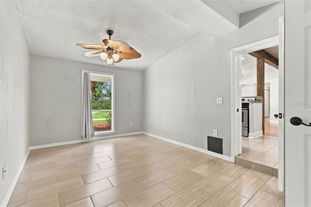 19531 DEER LAKE ROAD, Lutz, FL 33548