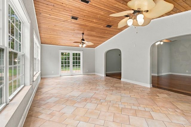 19531 DEER LAKE ROAD, Lutz, FL 33548