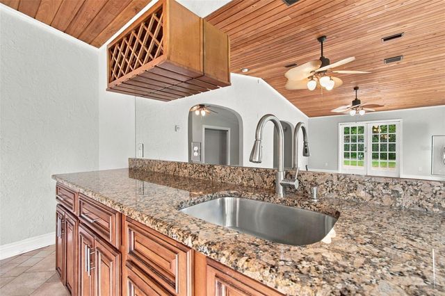 19531 DEER LAKE ROAD, Lutz, FL 33548