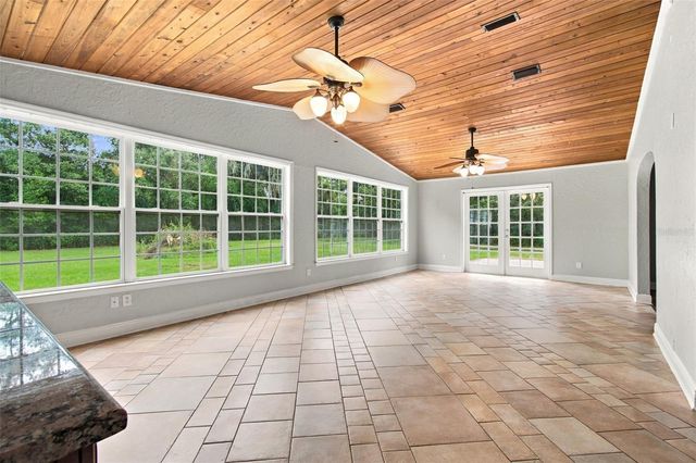 19531 DEER LAKE ROAD, Lutz, FL 33548