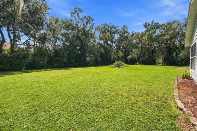 19531 DEER LAKE ROAD, Lutz, FL 33548