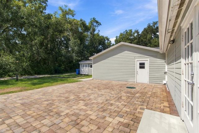 19531 DEER LAKE ROAD, Lutz, FL 33548