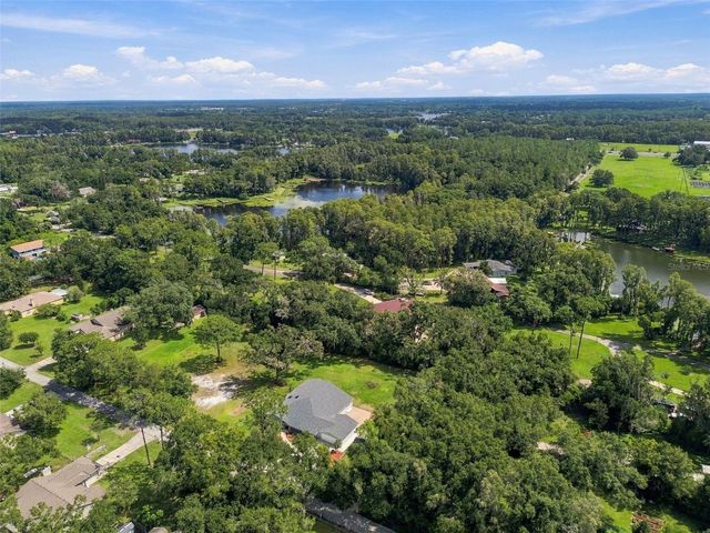 19531 DEER LAKE ROAD, Lutz, FL 33548