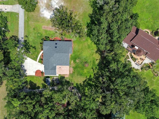 19531 DEER LAKE ROAD, Lutz, FL 33548