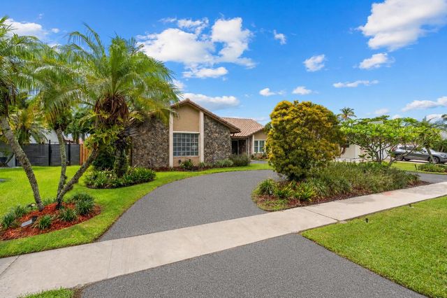 1491 NW 99TH Avenue, Plantation, FL 33322