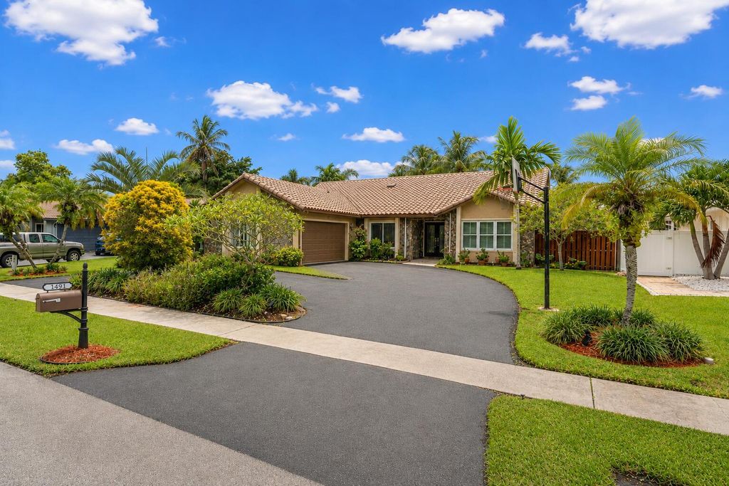 1491 NW 99TH Avenue, Plantation, FL 33322