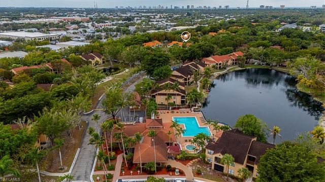 2202 ARBOUR WALK CIR # 2124, Naples, FL 34109