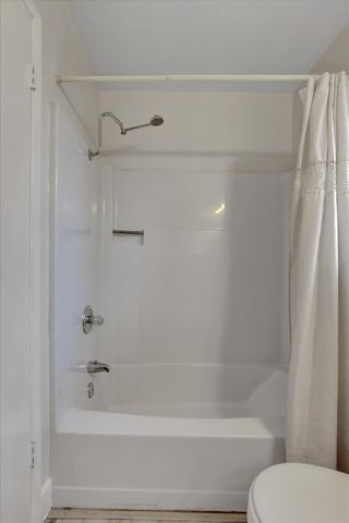 10885 Torrey Pines Dr, Auburn, CA 95602